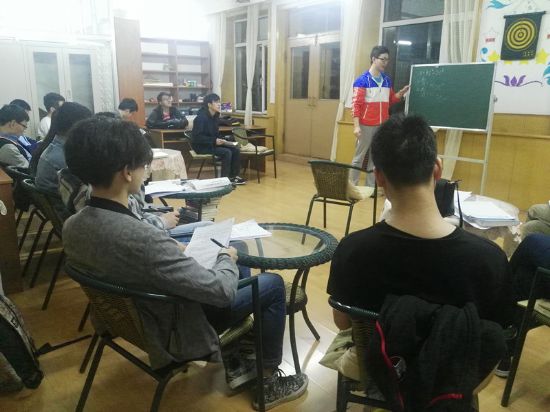 http://today.hit.edu.cn/uploadfiles/2017/4-18/20174187045.jpg